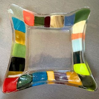 Sunday, January 18th | 9:00AM-12:00PM | Family Glass Fusing: Candy Bowl