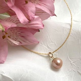 Wednesday, September 2nd | 6:00PM-8:00PM | Pearls & Prosecco: Shuck and Design Jewelry